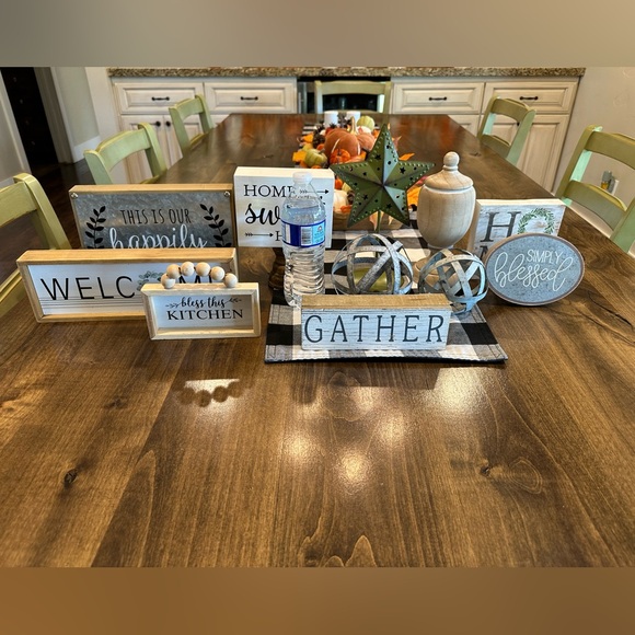 Farmhouse decor lot 11 pieces galvanized metal wood neutral tabletop wall decor - Picture 3 of 14